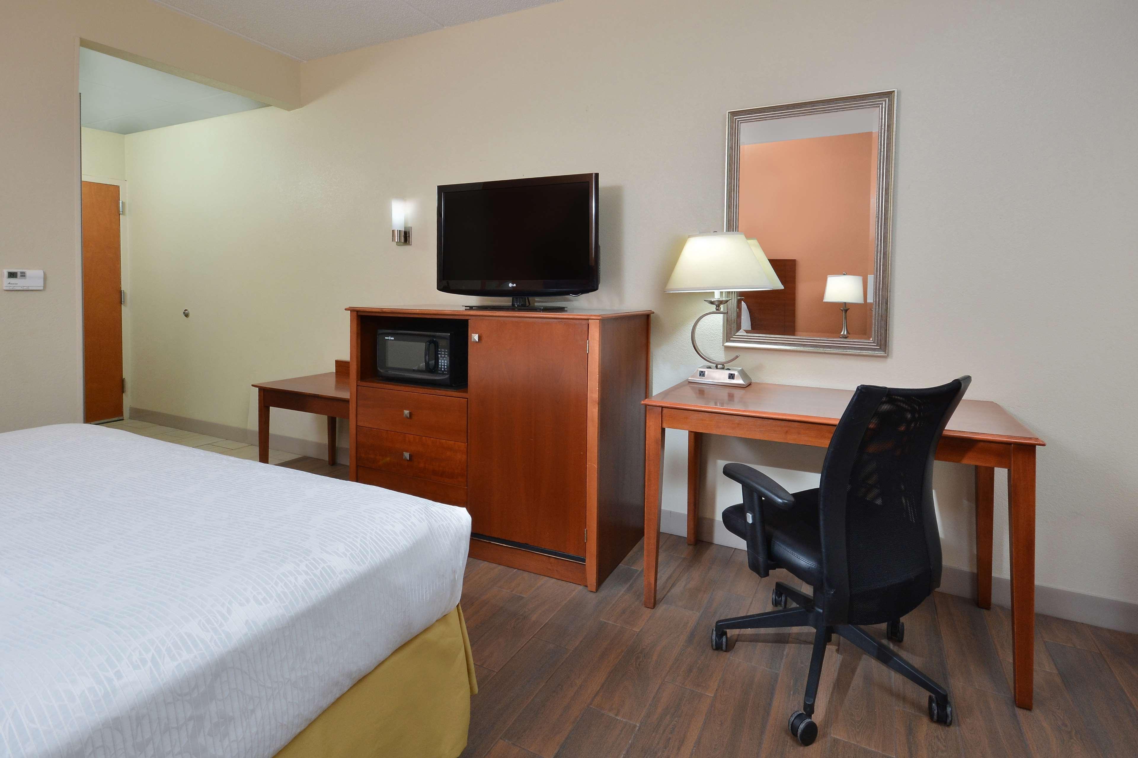 Best Western Plus Wilmington / Wrightsville Beach Exterior foto
