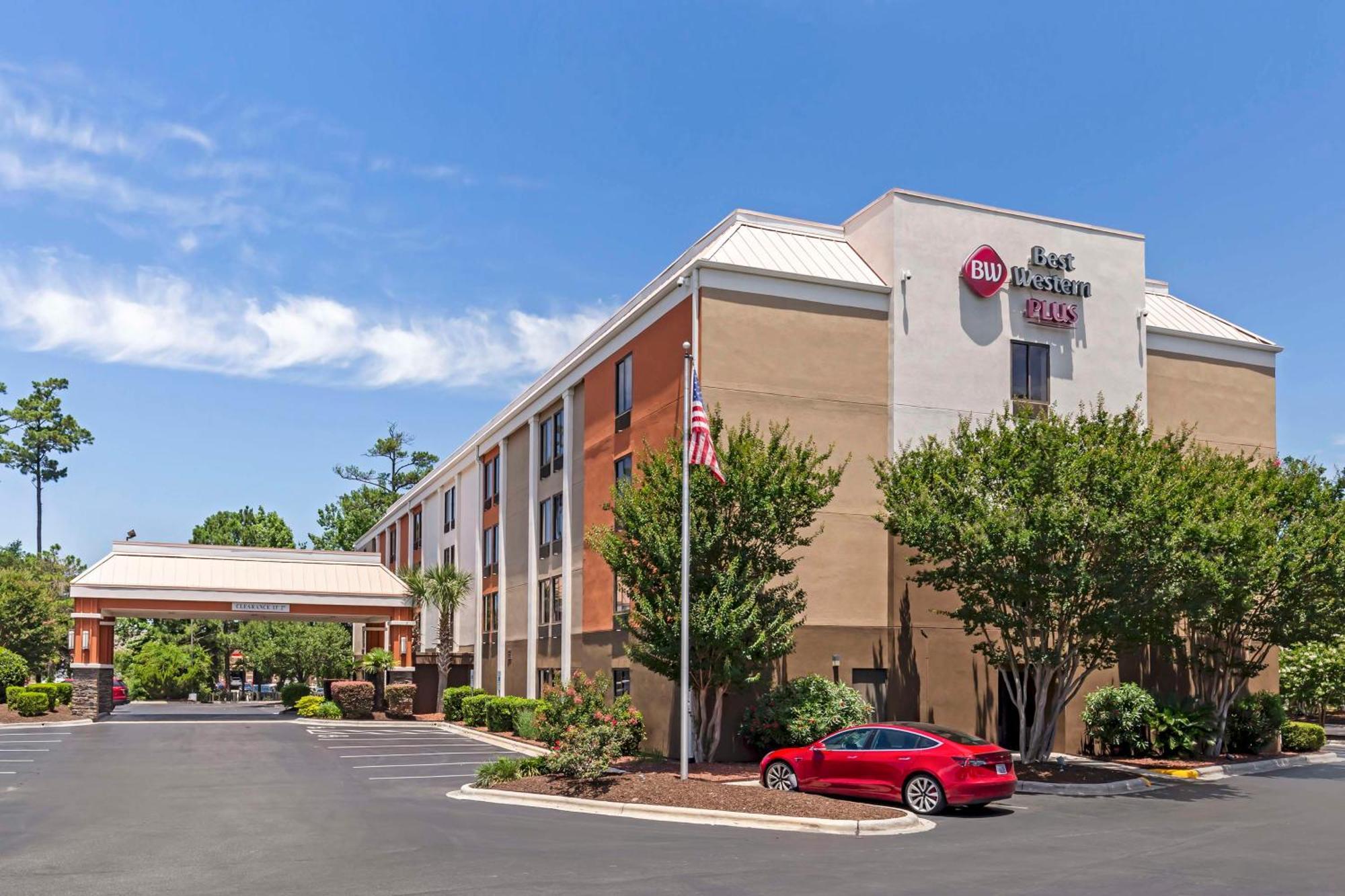 Best Western Plus Wilmington / Wrightsville Beach Exterior foto