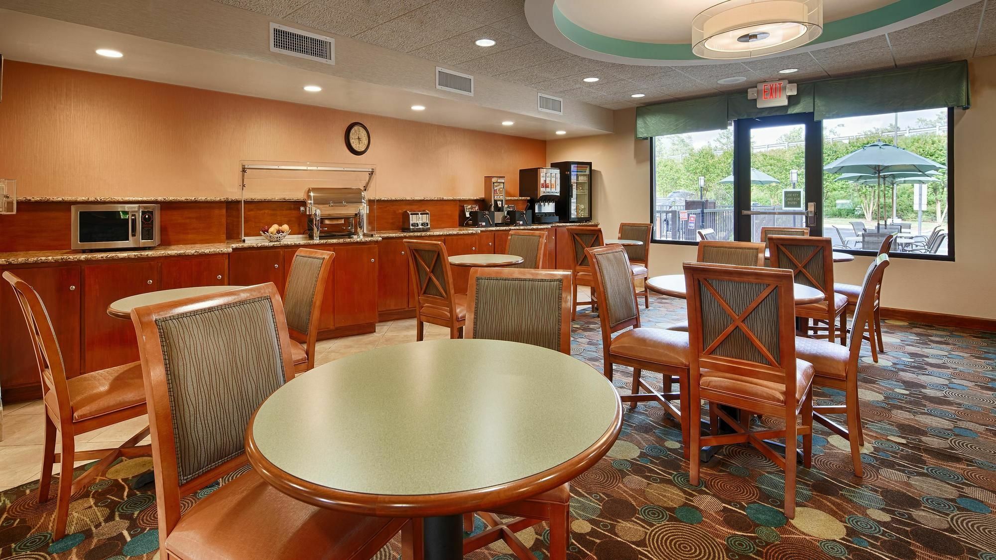 Best Western Plus Wilmington / Wrightsville Beach Exterior foto